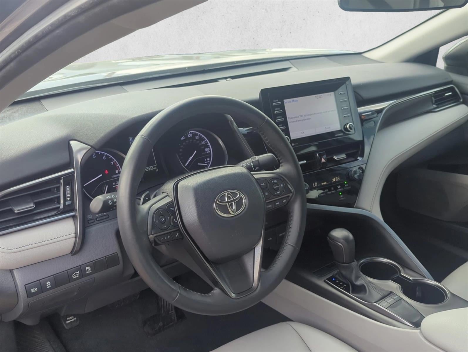 2023 Toyota Camry SE Auto (SE)