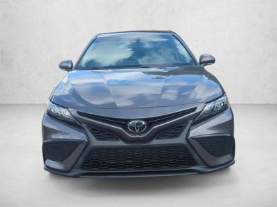 2023 Toyota Camry SE Auto (SE)