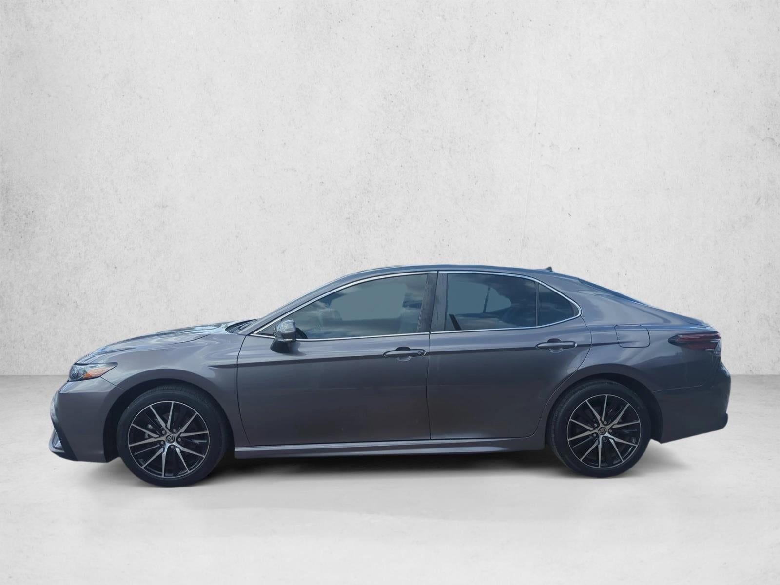 2023 Toyota Camry SE Auto (SE)
