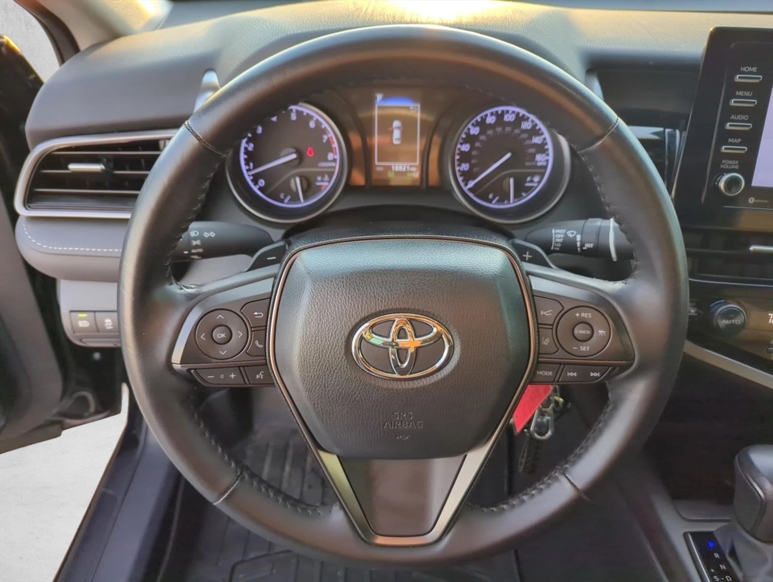 2024 Toyota Camry SE Auto (SE)