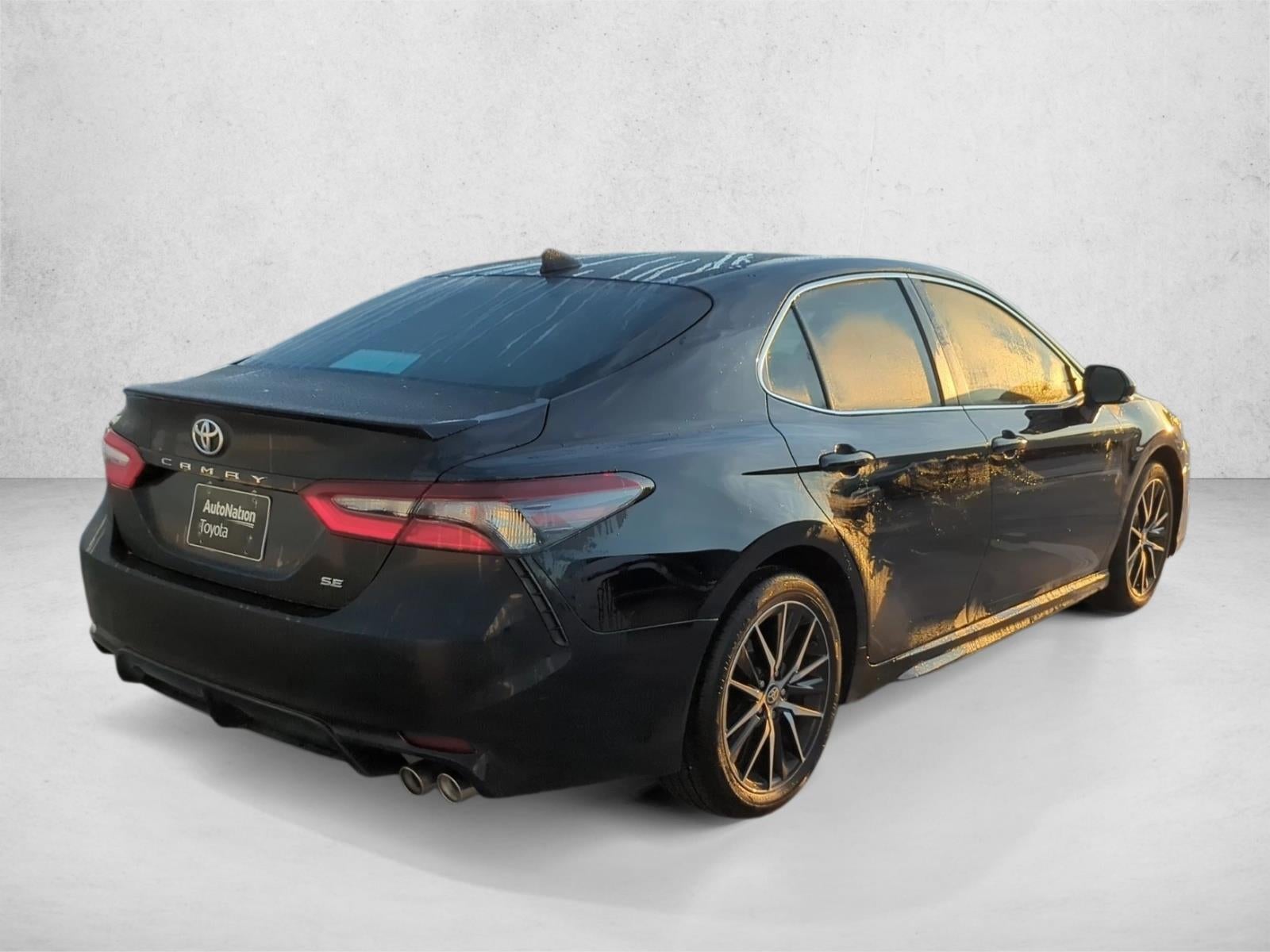 2024 Toyota Camry SE Auto (SE)