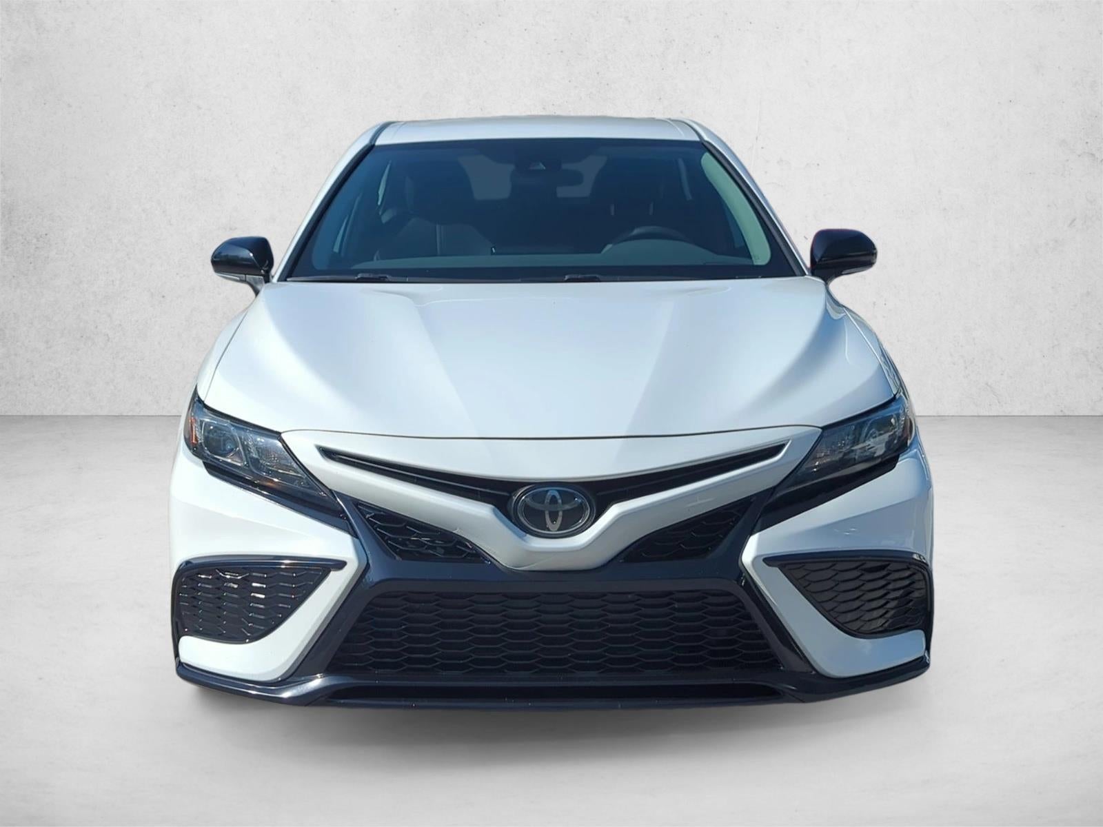 2023 Toyota Camry SE Auto (SE)