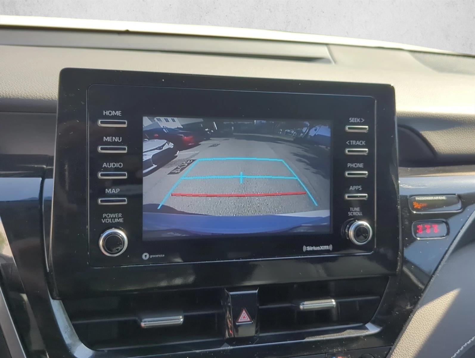 2023 Toyota Camry SE Auto (SE)
