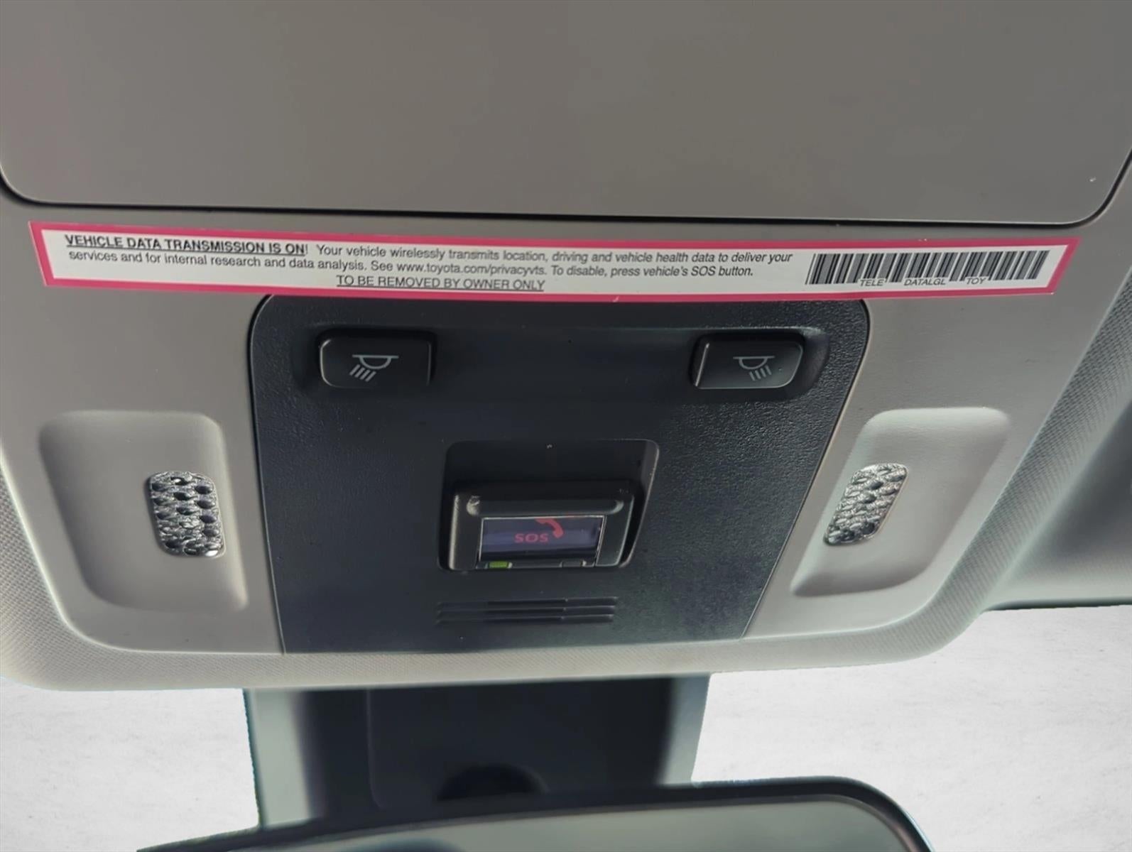 2023 Toyota Camry SE Auto (SE)