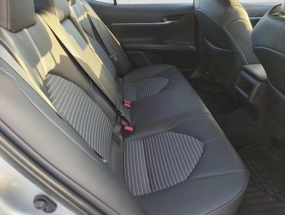 2023 Toyota Camry SE Auto (SE)