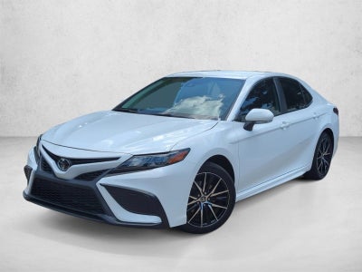 2024 Toyota Camry SE Auto (SE)