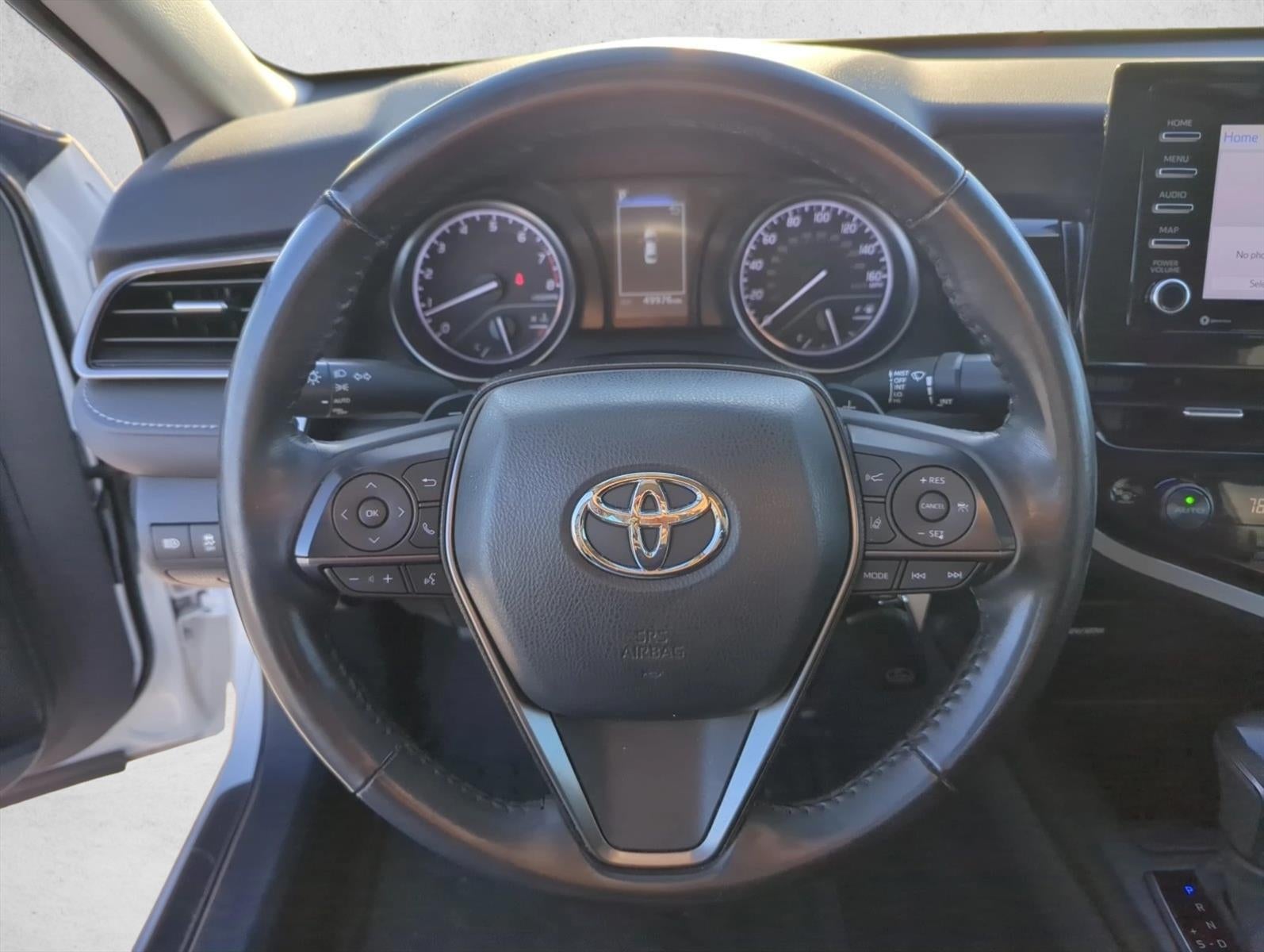 2023 Toyota Camry SE Auto (SE)