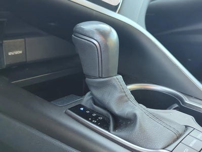 2023 Toyota Camry SE Auto (SE)