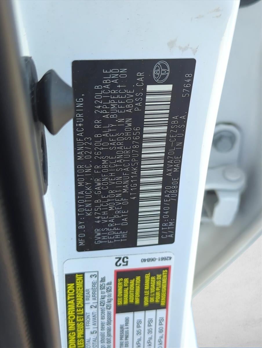 2023 Toyota Camry SE Auto (SE)