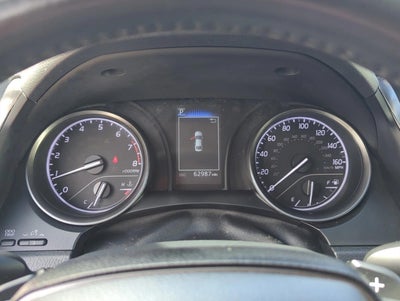 2023 Toyota Camry SE Auto (SE)