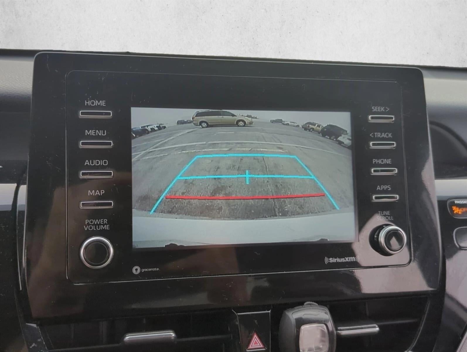 2023 Toyota Camry SE Auto (SE)