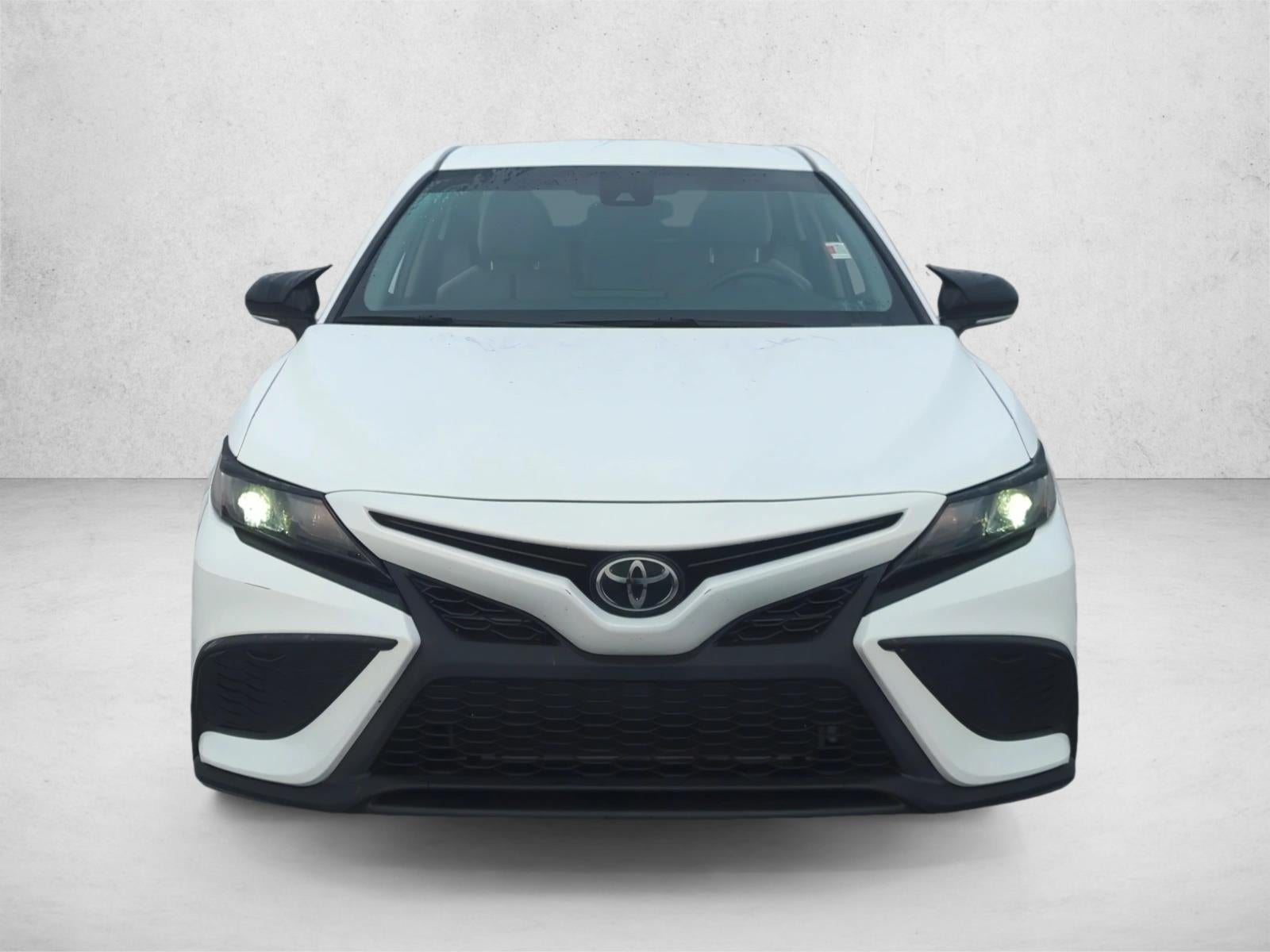 2023 Toyota Camry SE Auto (SE)