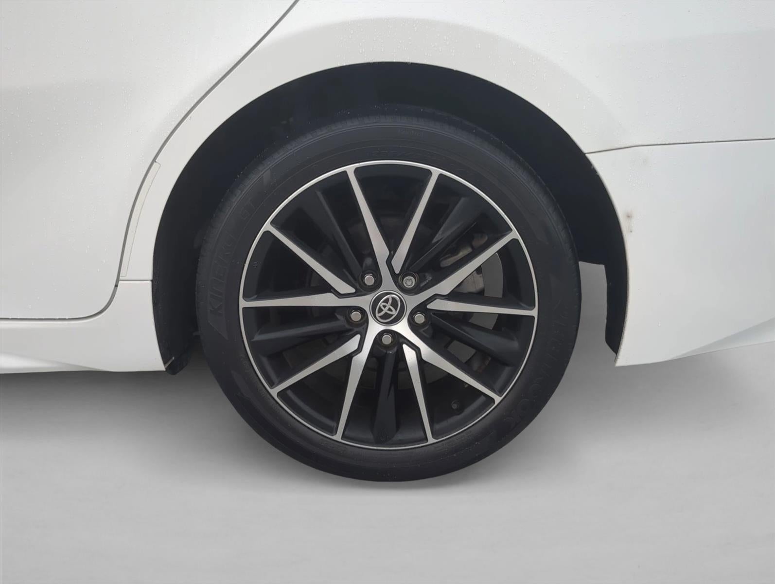 2023 Toyota Camry SE Auto (SE)