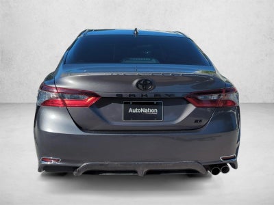 2021 Toyota Camry SE Auto (SE)