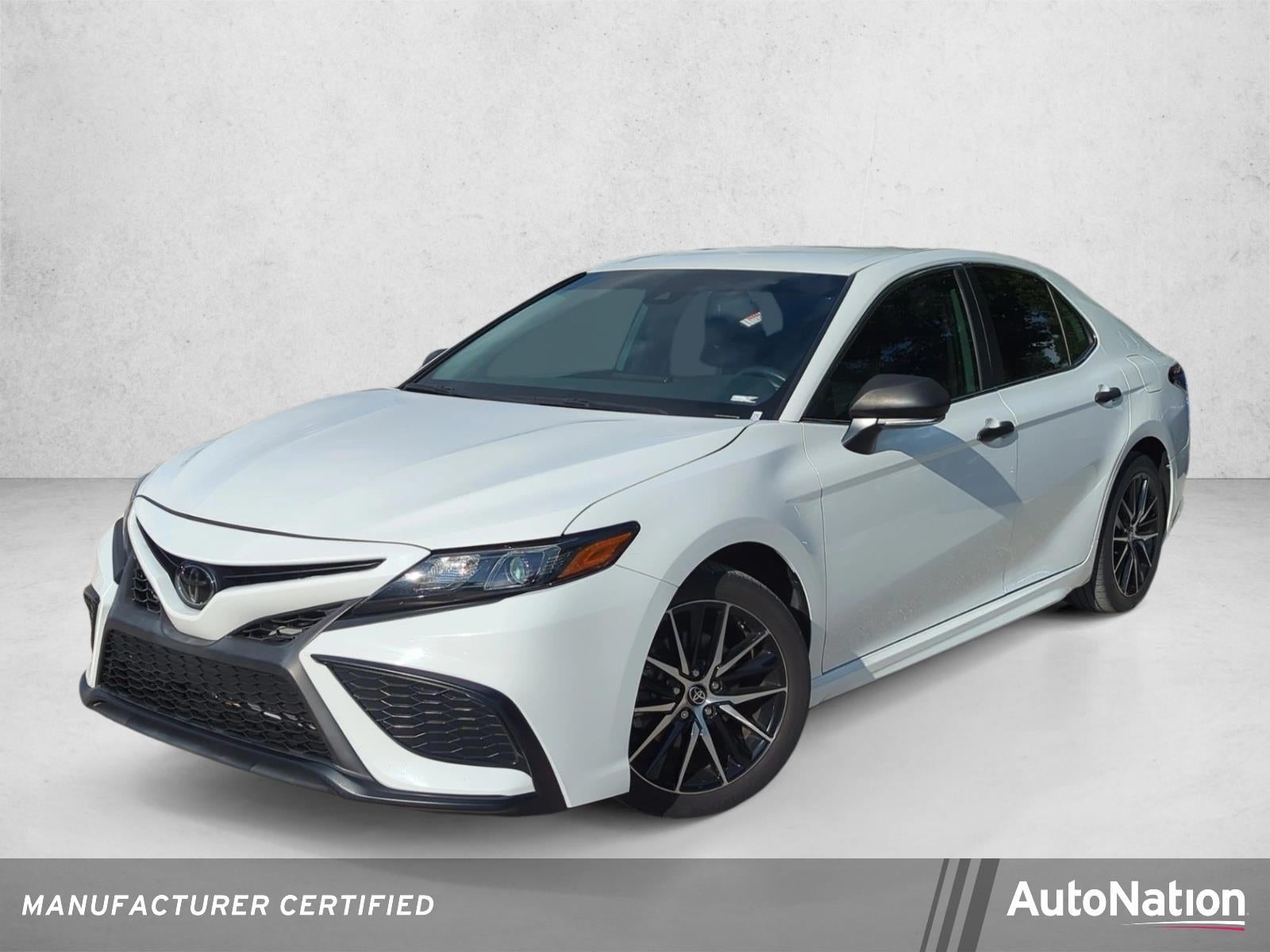 2024 Toyota Camry SE Auto (SE)