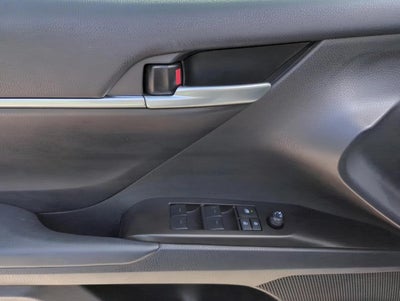 2024 Toyota Camry SE Auto (SE)
