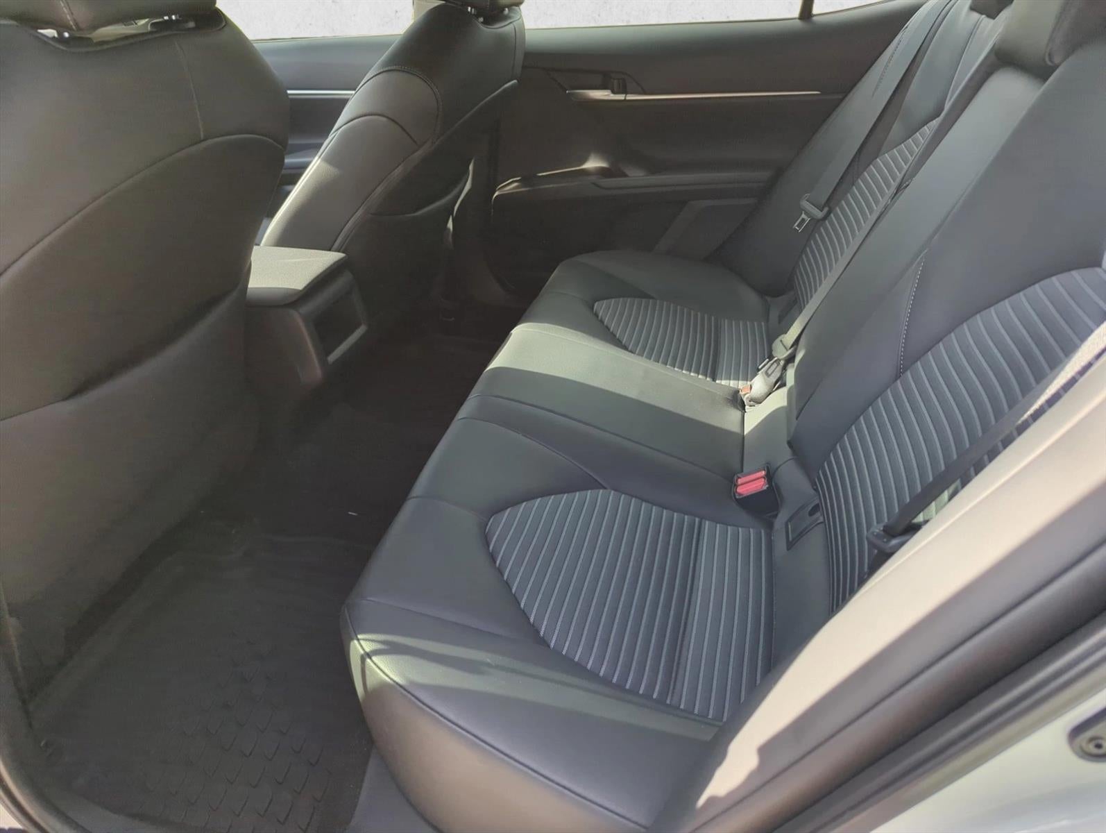2024 Toyota Camry SE Auto (SE)