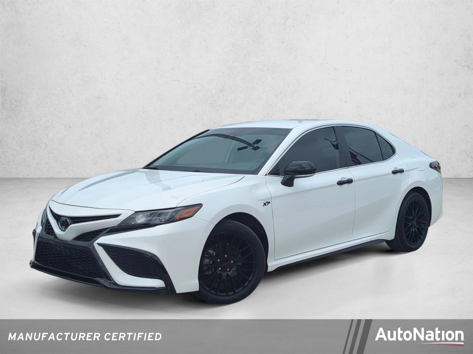 2024 Toyota Camry SE Auto (SE)