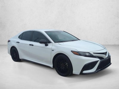 2024 Toyota Camry SE Auto (SE)