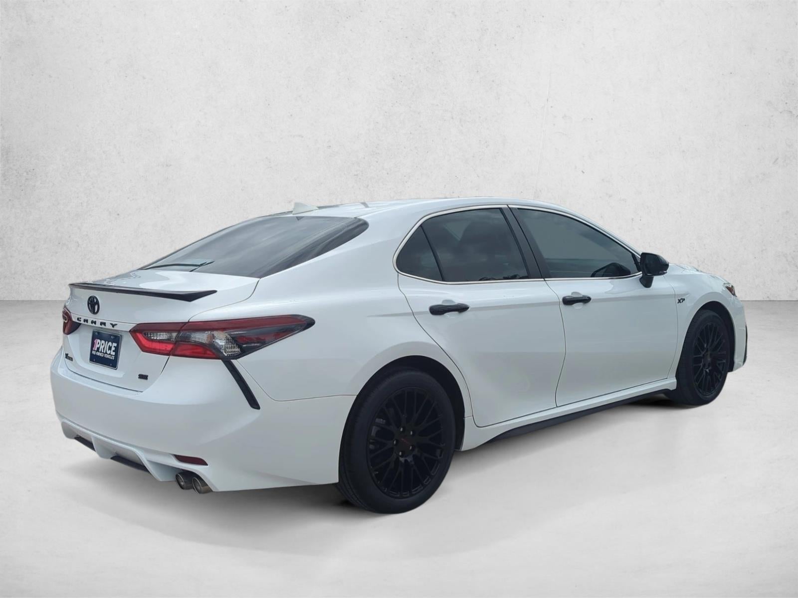 2024 Toyota Camry SE Auto (SE)