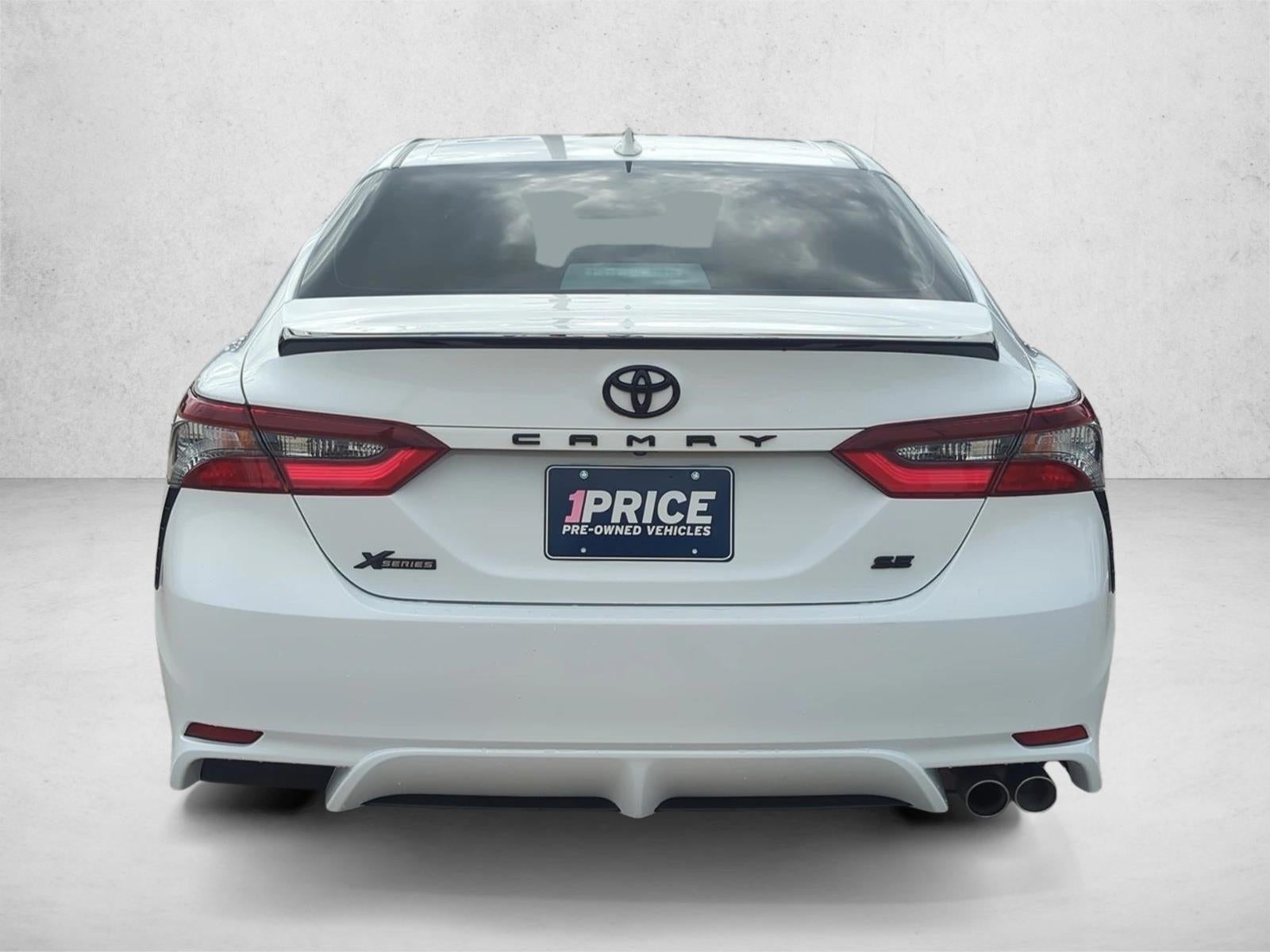 2024 Toyota Camry SE Auto (SE)