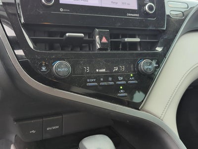 2023 Toyota Camry SE Auto (SE)