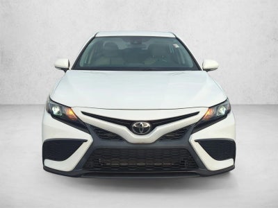2023 Toyota Camry SE Auto (SE)
