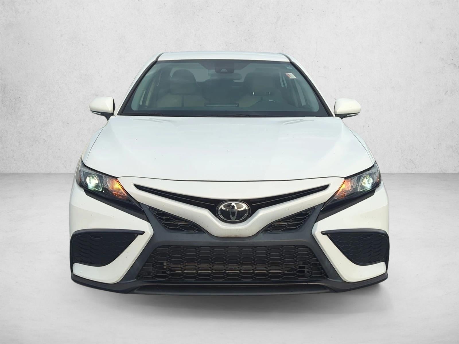 2023 Toyota Camry SE Auto (SE)