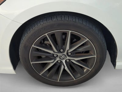 2023 Toyota Camry SE Auto (SE)