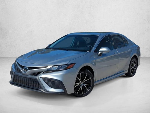 2024 Toyota Camry SE Auto (SE)