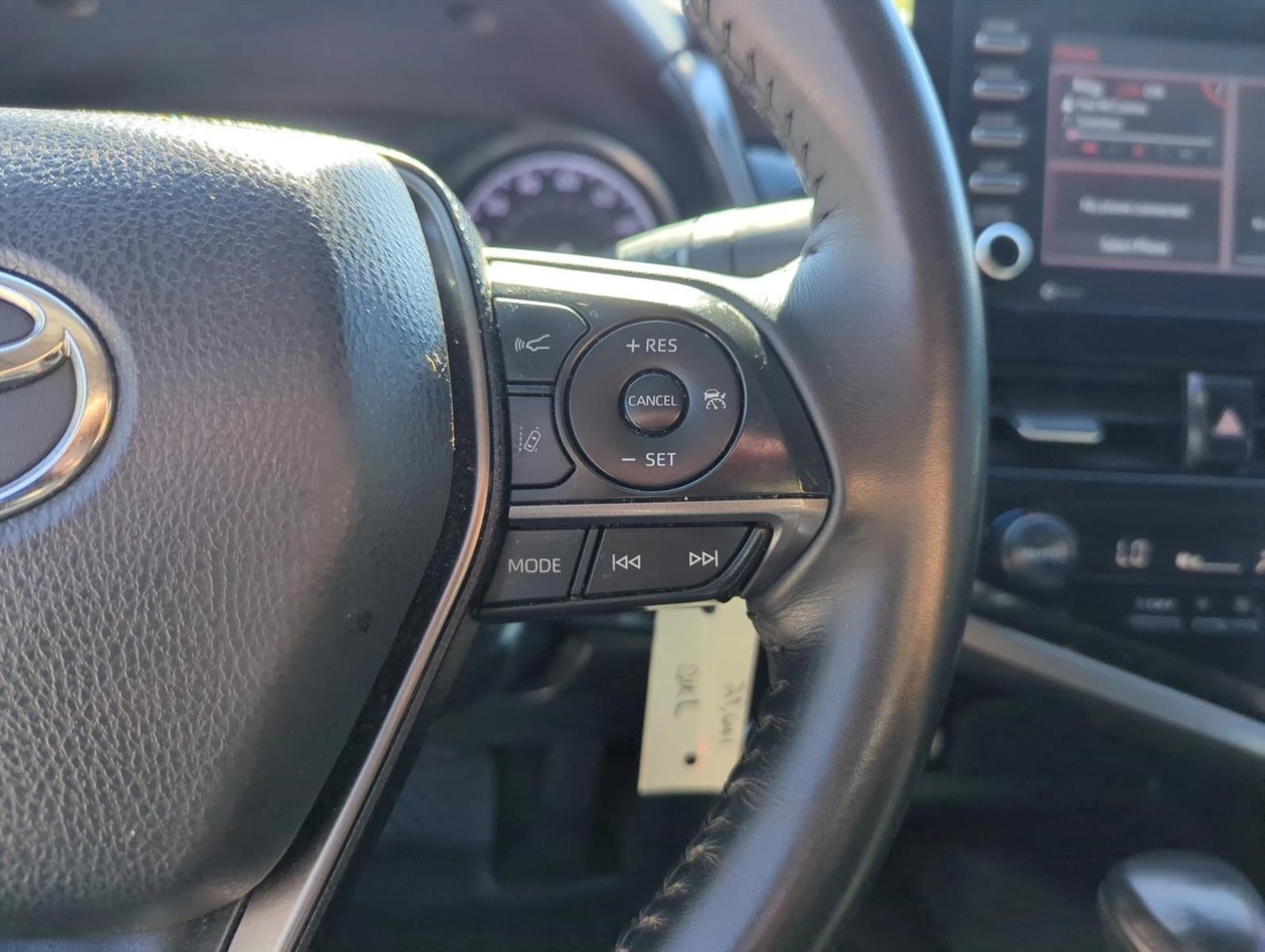 2024 Toyota Camry SE Auto (SE)