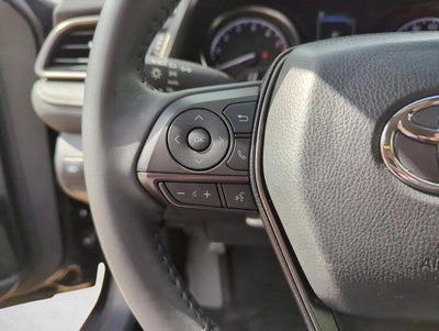 2024 Toyota Camry SE Auto (SE)