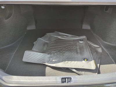 2024 Toyota Camry SE Auto (SE)