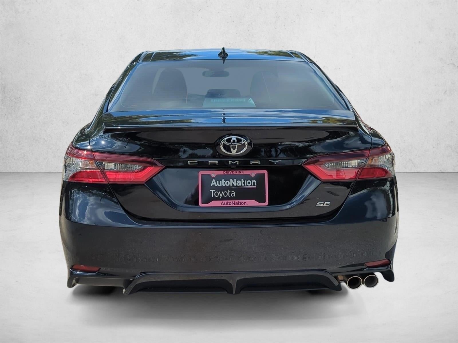 2024 Toyota Camry SE Auto (SE)