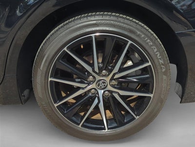 2024 Toyota Camry SE Auto (SE)