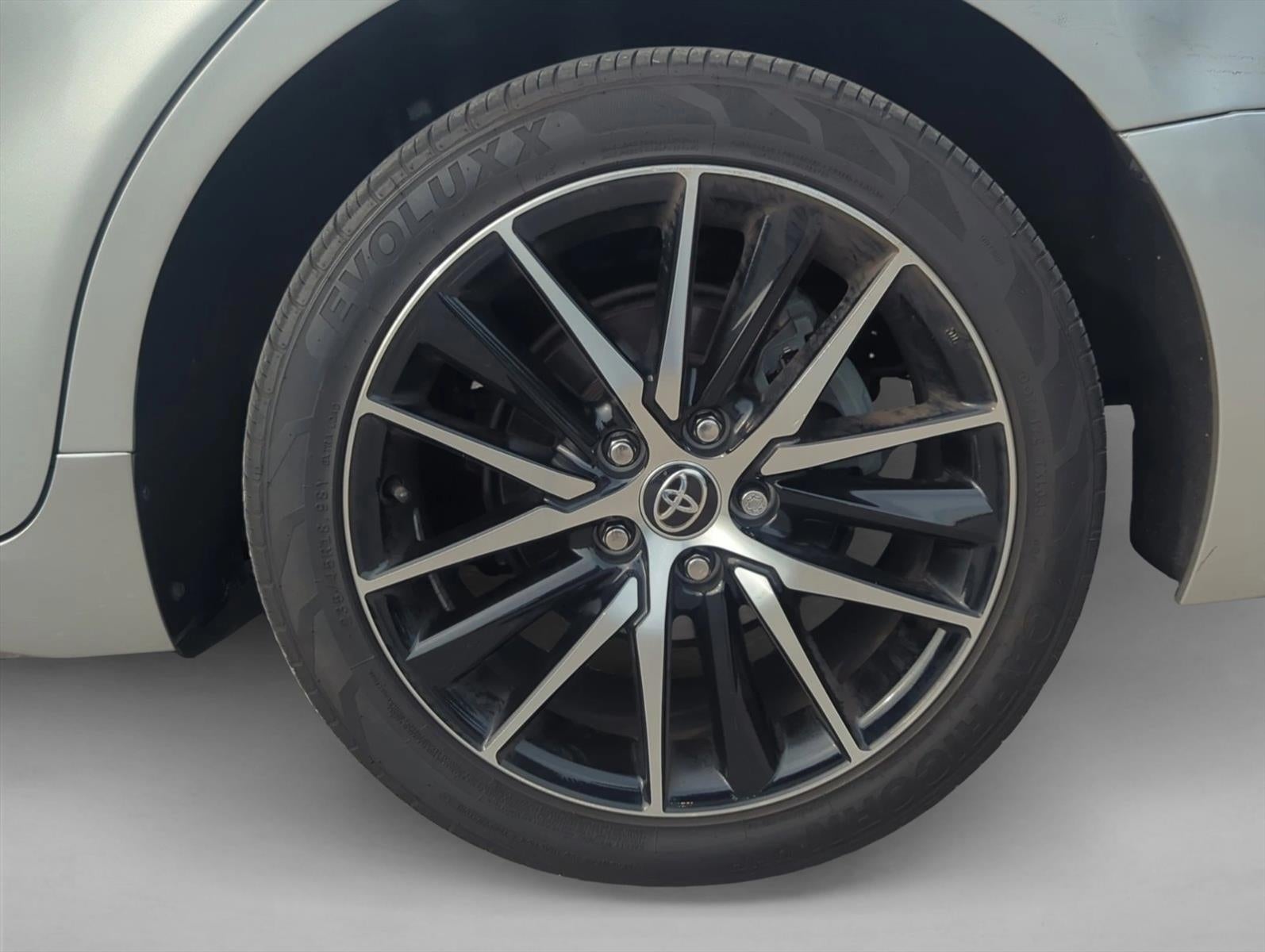 2022 Toyota Camry SE Auto AWD (Natl)