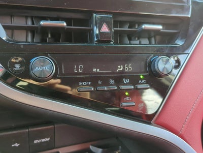 2022 Toyota Camry XSE Auto (Natl)