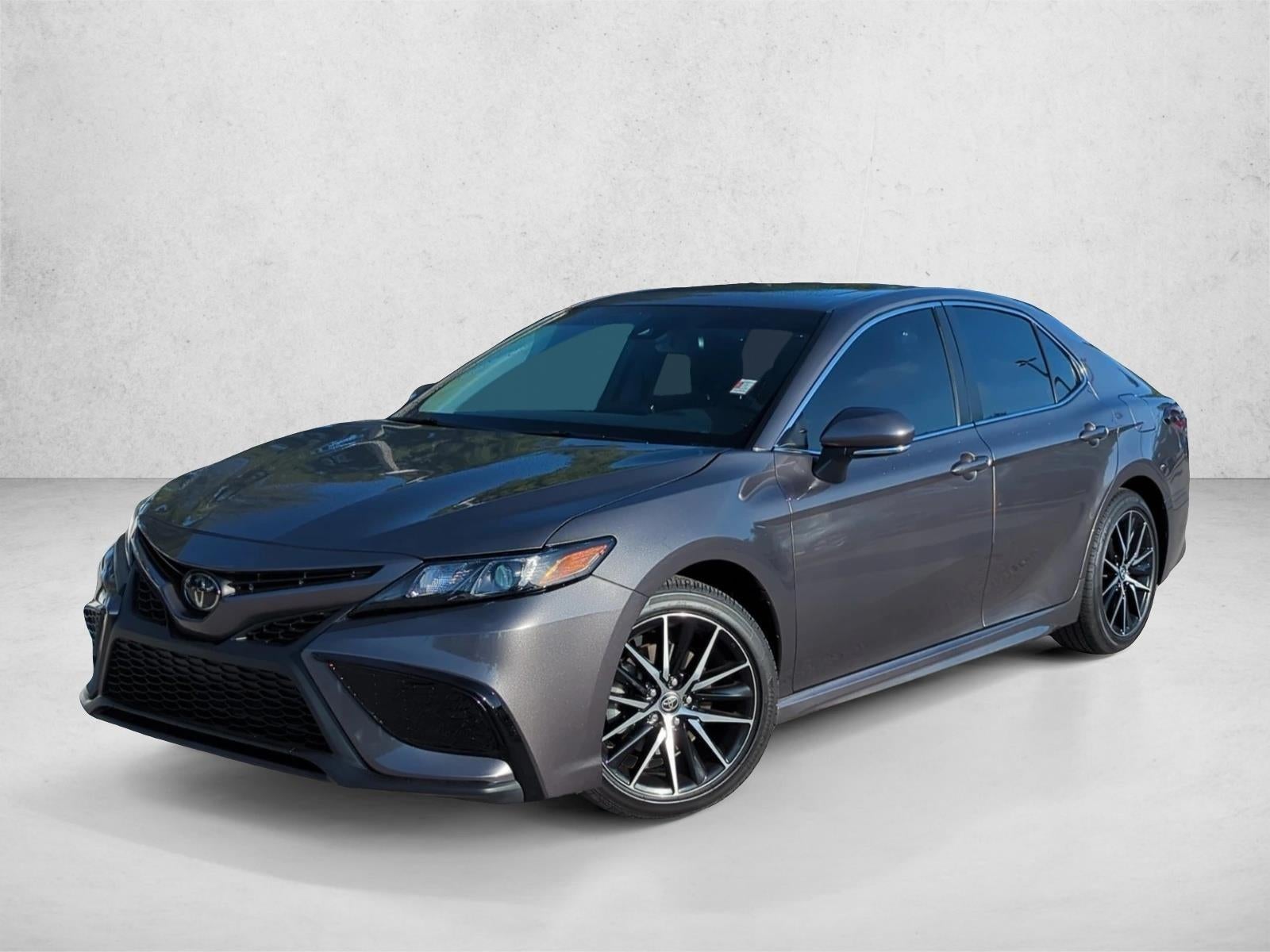 2024 Toyota Camry SE Auto (SE)