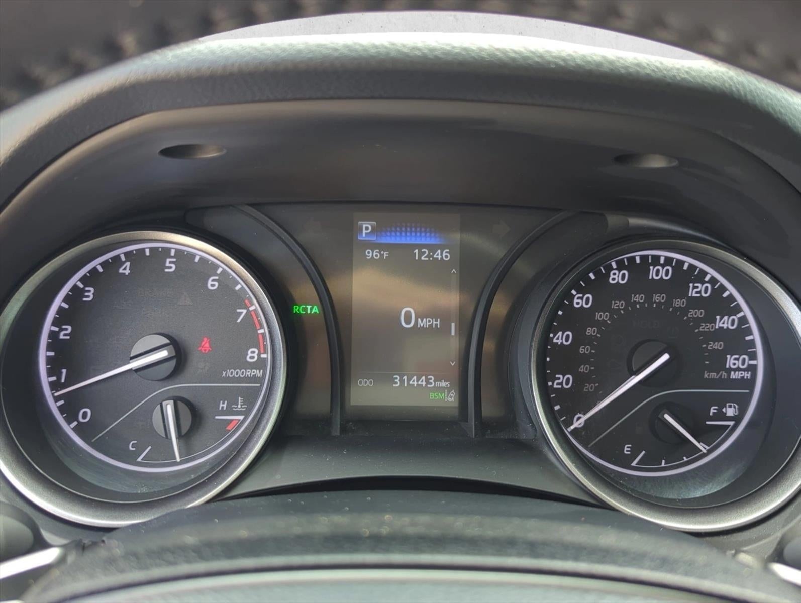 2024 Toyota Camry SE Auto (SE)