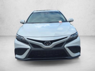 2024 Toyota Camry SE Auto (SE)