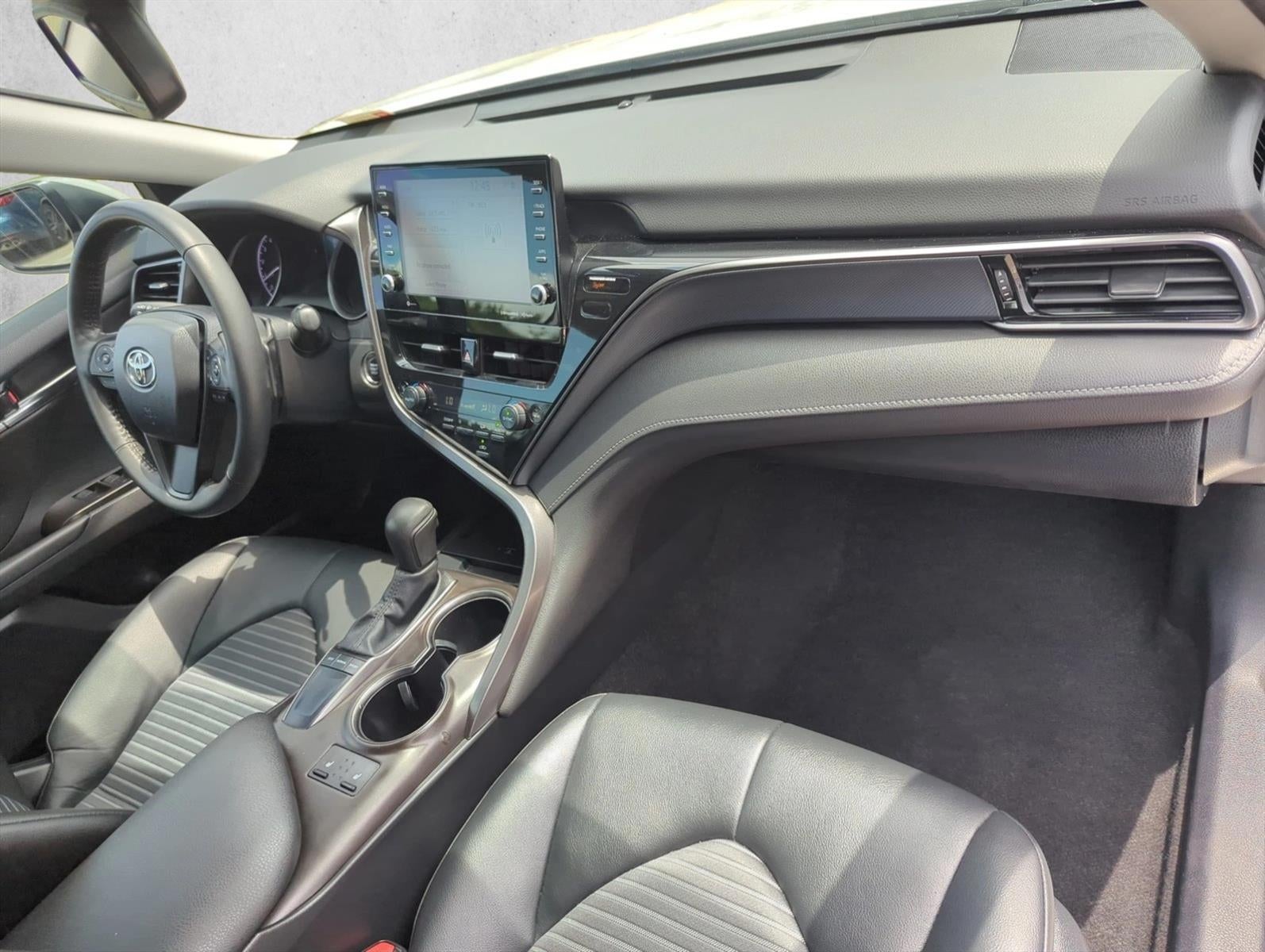 2024 Toyota Camry SE Auto (SE)