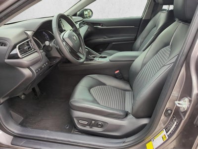 2024 Toyota Camry SE Auto (SE)