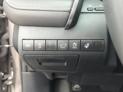 2024 Toyota Camry SE Auto (SE)