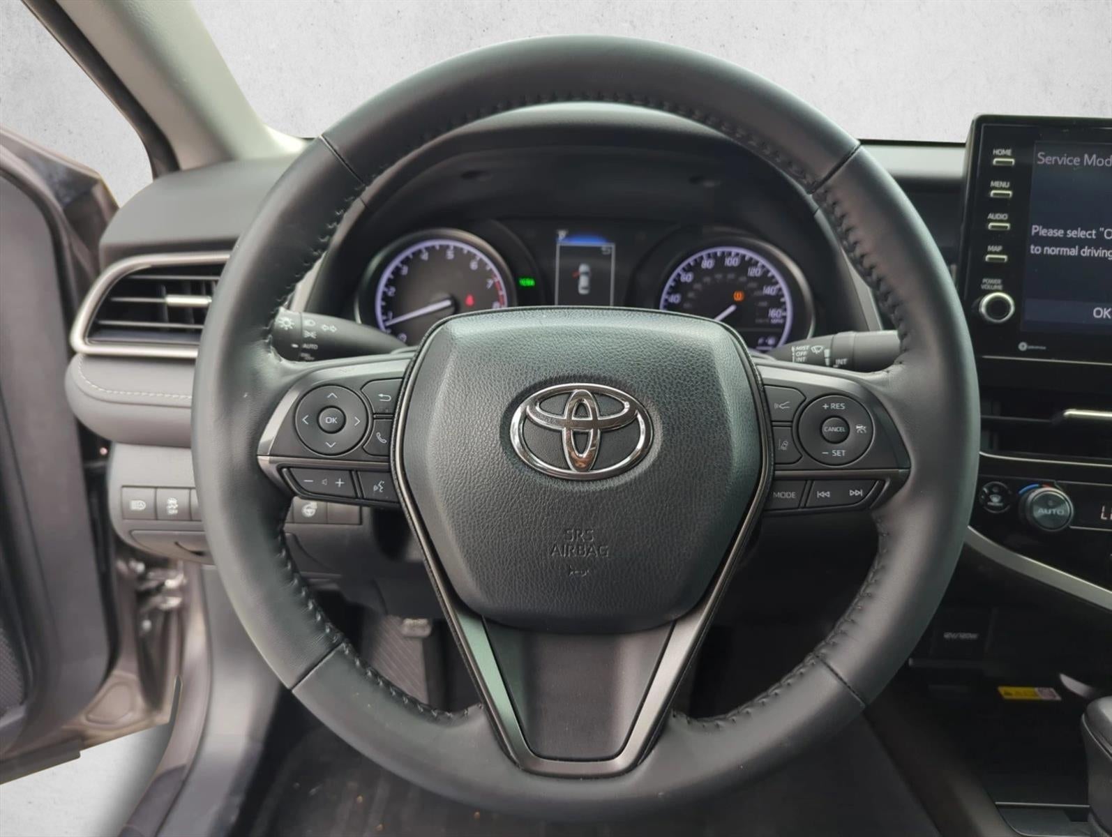 2024 Toyota Camry SE Auto (SE)