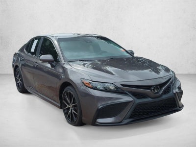 2024 Toyota Camry SE Auto (SE)