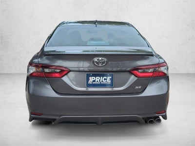 2024 Toyota Camry SE Auto (SE)