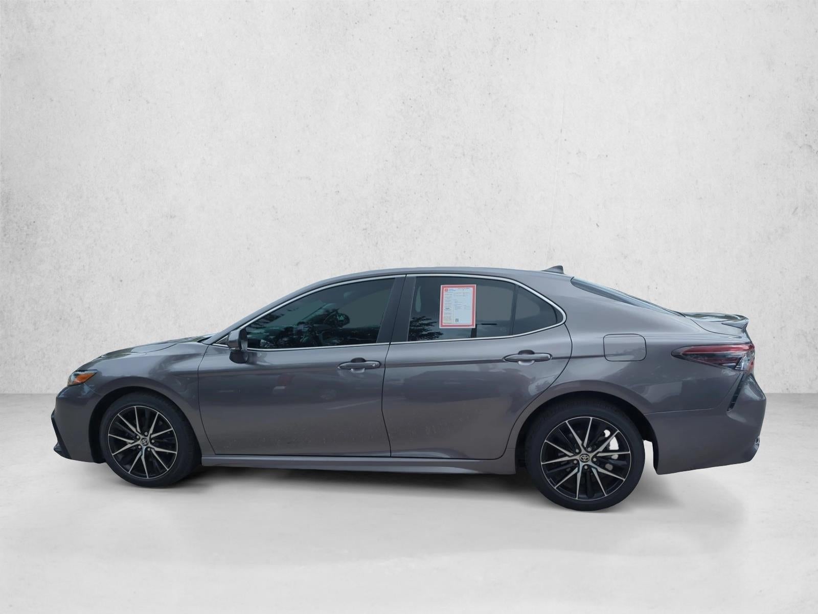2024 Toyota Camry SE Auto (SE)