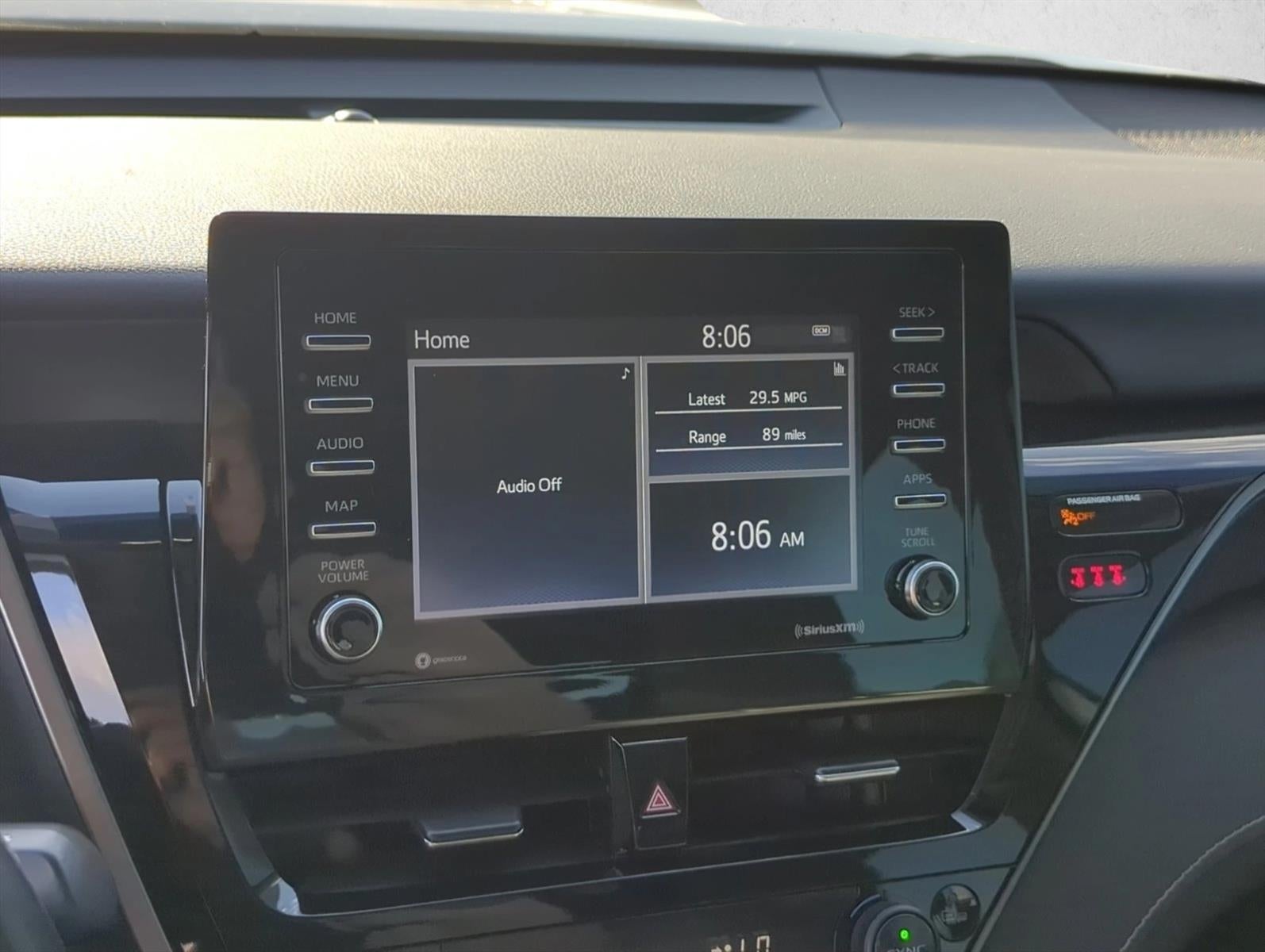 2023 Toyota Camry SE Auto (SE)