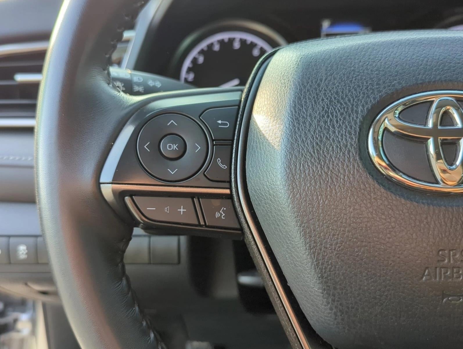 2024 Toyota Camry SE Auto (SE)