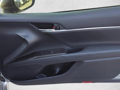 2024 Toyota Camry SE Auto (SE)
